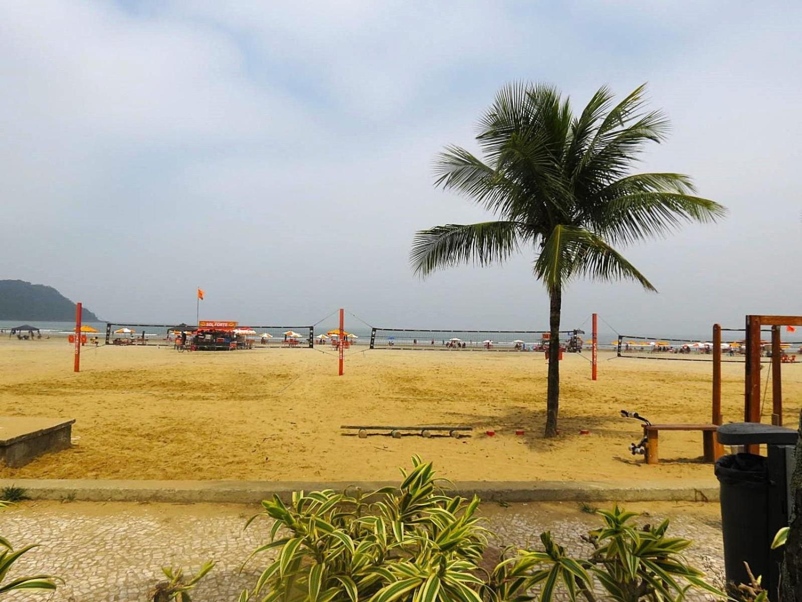 113 Canto Do Forte - 1Dorm - 200 M Da Praia E 20M Dos Bares E Restaurantes - Estacionamento Gratuito E Wi Fi , Tv A Cabo Praia Grande  Ngoại thất bức ảnh